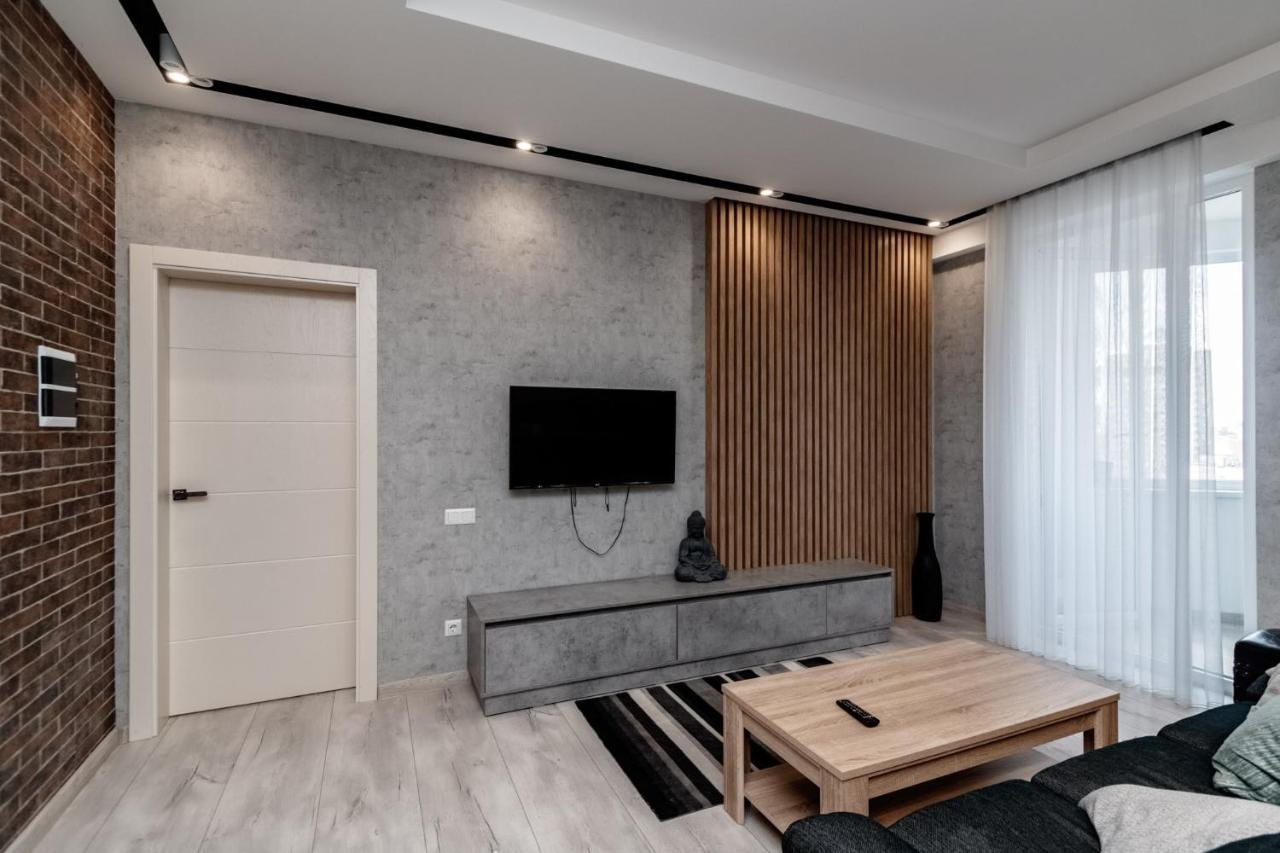 Diplomat The Best Ultra Central Apartaments Chisinau Exterior photo