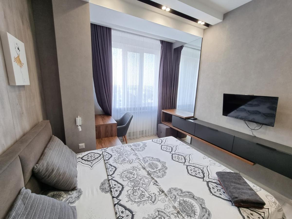 Diplomat The Best Ultra Central Apartaments Chisinau Exterior photo